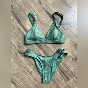Cupshe Small "Green Ribbed" Bikini
